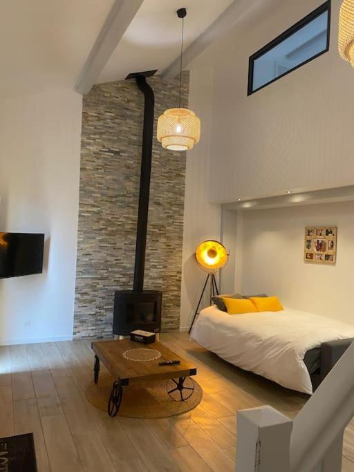 Le Lion D'Or Apartment Bessines Екстериор снимка
